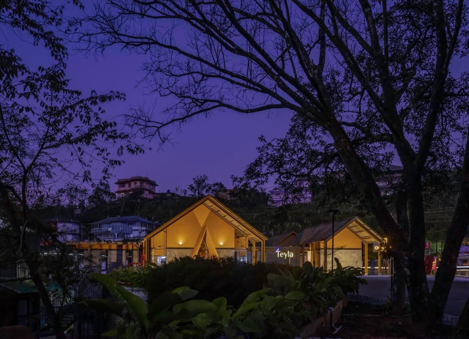Misty Mountain Experience By Perfect Stays Pīrmed Exteriör bild