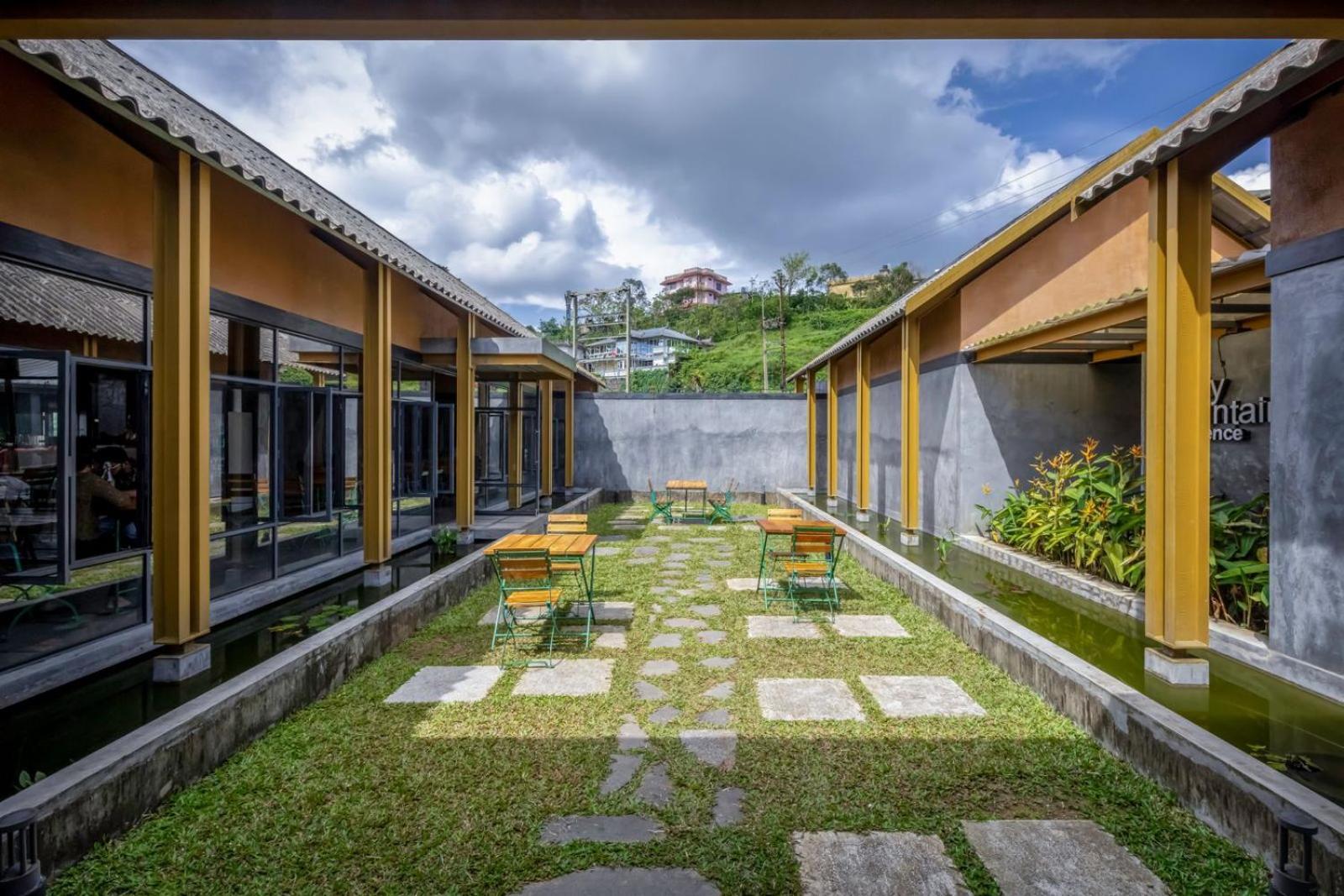 Misty Mountain Experience By Perfect Stays Pīrmed Exteriör bild